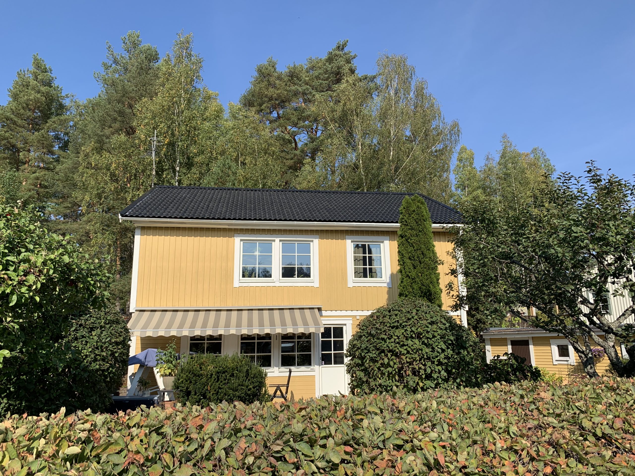 Takläggning Hermelinstigen