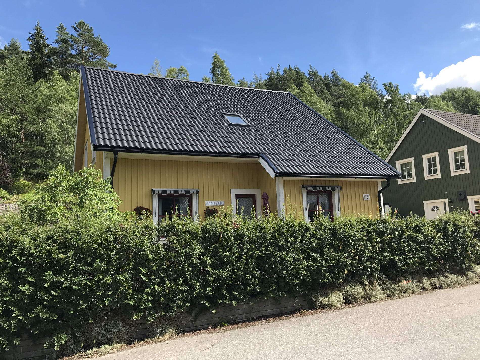 Takläggning Vesslevägen