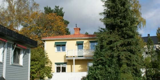 Takläggning Vidholmsbackarna